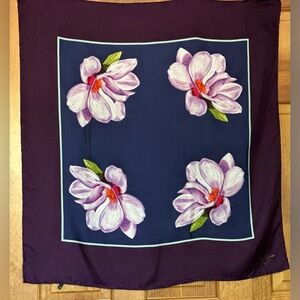 GORGEOUS Jane Seymour Magnolia Silk Scarf